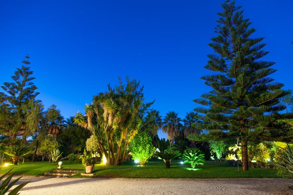Villa Rosmarino Park Ito83084B59Cp6Px5J à SantʼAgata di Militello Extérieur photo